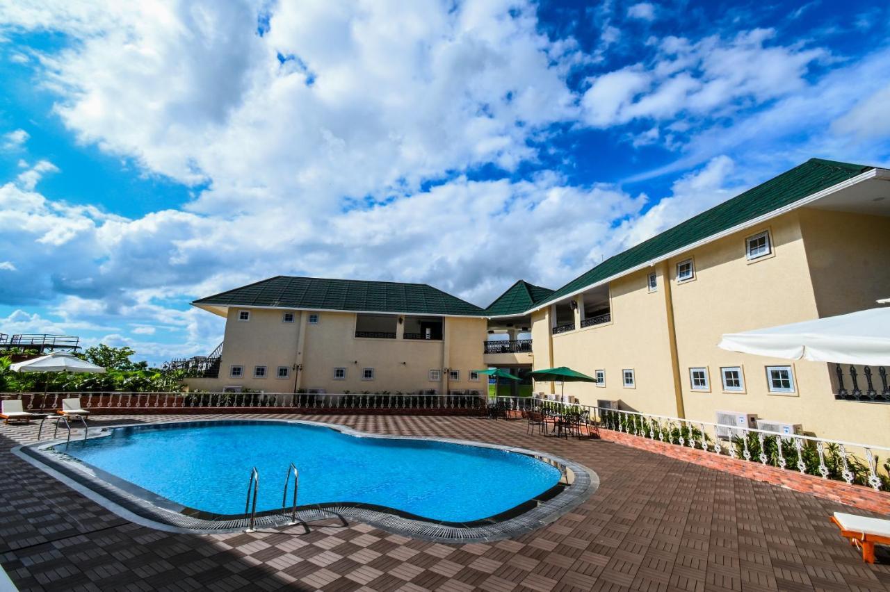 Faith Cricket Club & Resort Bhopal Ngoại thất bức ảnh