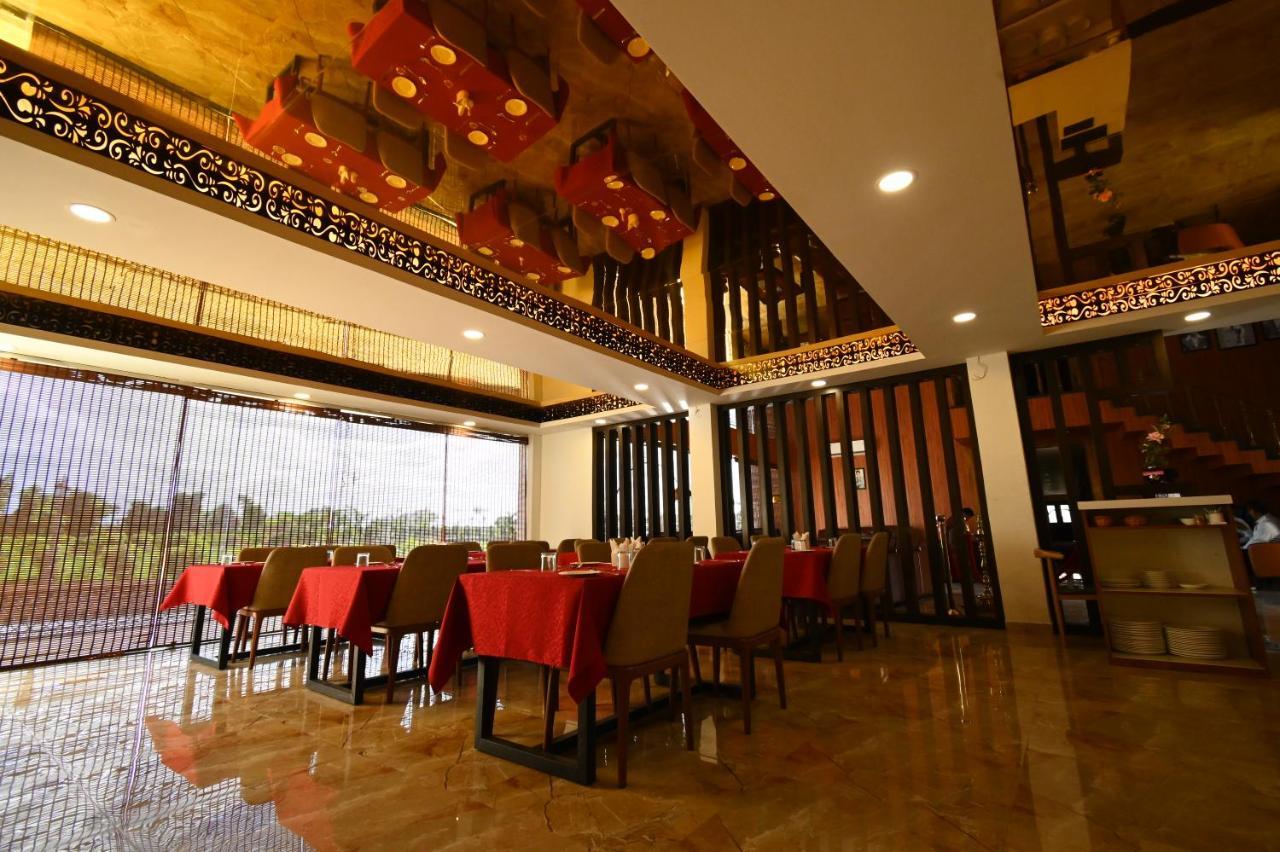 Faith Cricket Club & Resort Bhopal Ngoại thất bức ảnh