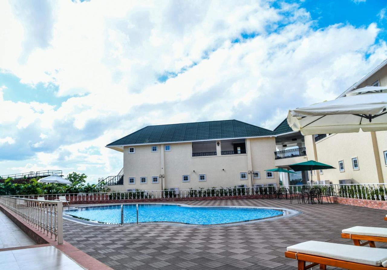 Faith Cricket Club & Resort Bhopal Ngoại thất bức ảnh