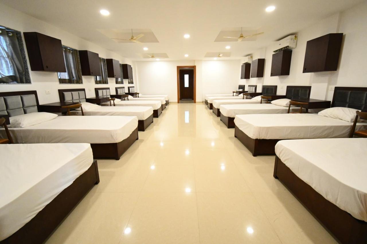 Faith Cricket Club & Resort Bhopal Ngoại thất bức ảnh