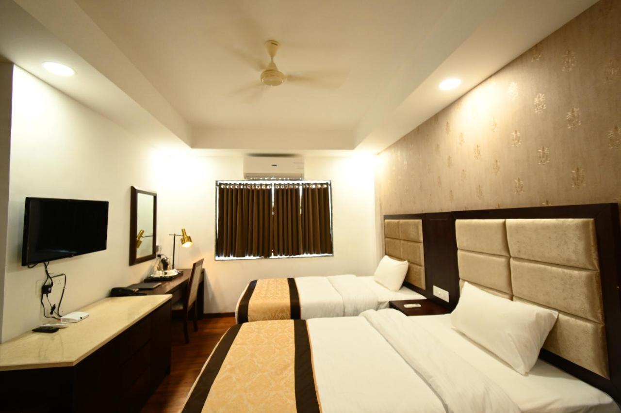 Faith Cricket Club & Resort Bhopal Ngoại thất bức ảnh